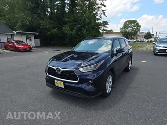 2025 Toyota Highlander LE