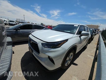 2025 Toyota Highlander LE