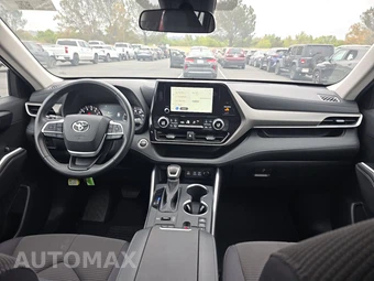 2025 Toyota Highlander LE - miniatura 11
