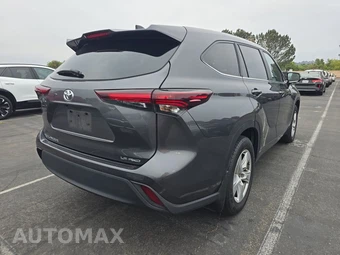 2025 Toyota Highlander LE - miniatura 4