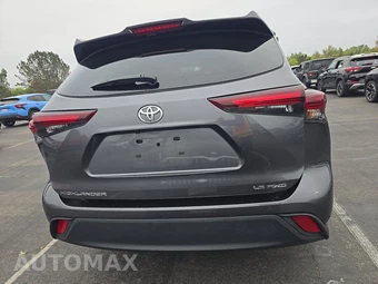 2025 Toyota Highlander LE - miniatura 5