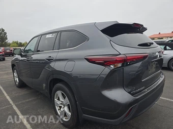 2025 Toyota Highlander LE - miniatura 6