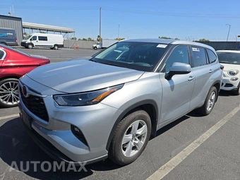 2025 Toyota Highlander LE