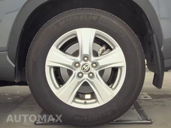 2025 Toyota Highlander LE - miniatura 12