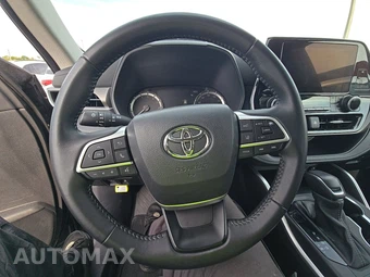 2025 Toyota Highlander LE - miniatura 16