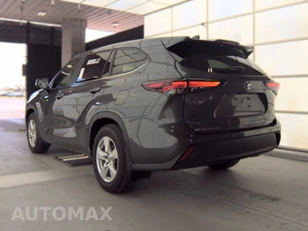 2025 Toyota Highlander LE - miniatura 8