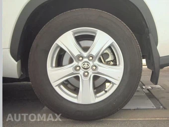2025 Toyota Highlander LE - miniatura 12