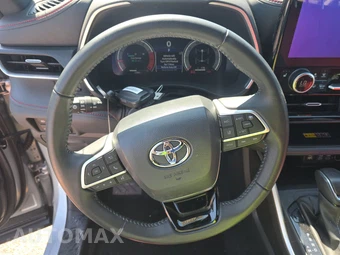 2025 Toyota Highlander Limited - miniatura 10