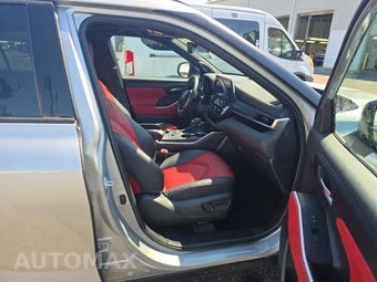 2025 Toyota Highlander Limited - miniatura 8