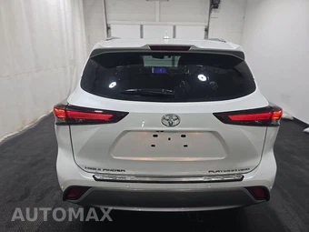 2025 Toyota Highlander Platinum - miniatura 5