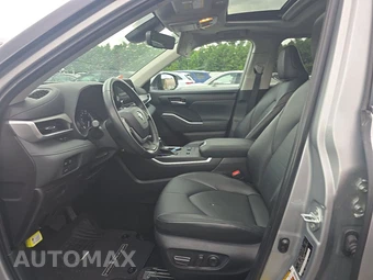 2025 Toyota Highlander XLE - miniatura 13