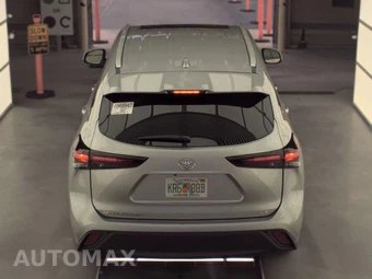 2025 Toyota Highlander XLE - miniatura 6