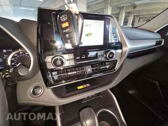 2025 Toyota Highlander XLE - miniatura 5