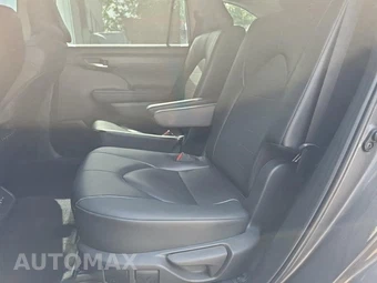 2025 Toyota Highlander XLE - miniatura 10