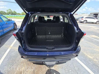 2025 Toyota Highlander XLE - miniatura 15