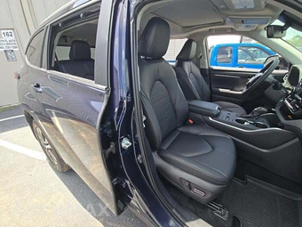2025 Toyota Highlander XLE - miniatura 19