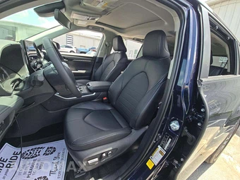 2025 Toyota Highlander XLE - miniatura 6