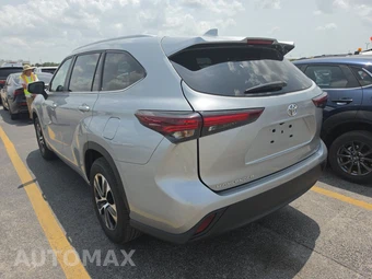 2025 Toyota Highlander XLE - miniatura 6