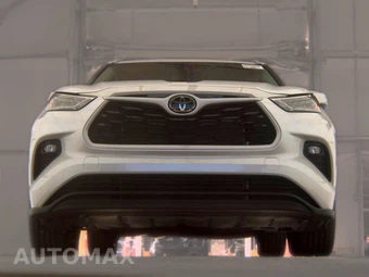 2025 Toyota Highlander XLE - miniatura 3