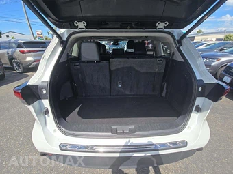 2025 Toyota Highlander XLE - miniatura 12