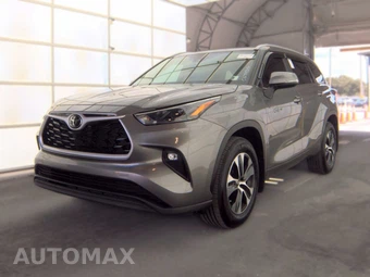 2025 Toyota Highlander XLE