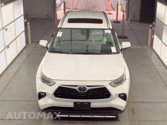 2025 Toyota Highlander XLE - miniatura 2