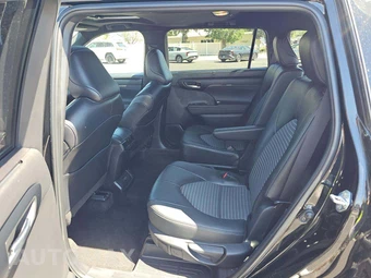 2025 Toyota Highlander XSE - miniatura 13