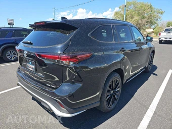 2025 Toyota Highlander XSE - miniatura 3