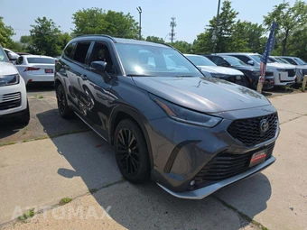 2025 Toyota Highlander XSE - miniatura 4