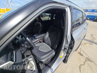 2025 Toyota Highlander XSE - miniatura 3