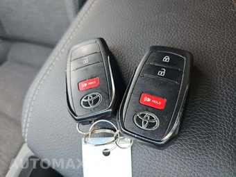 2025 Toyota Land Cruiser 1958 - miniatura 8