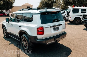 2025 Toyota Land Cruiser - miniatura 17