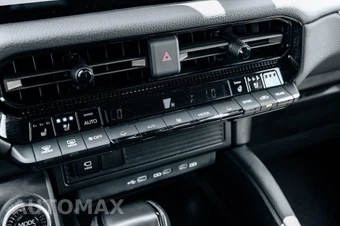 2025 Toyota Land Cruiser - miniatura 36