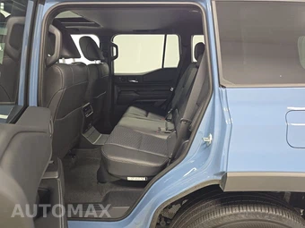 2025 Toyota Land Cruiser - miniatura 13