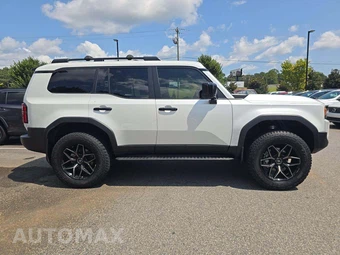 2025 Toyota Land Cruiser - miniatura 4