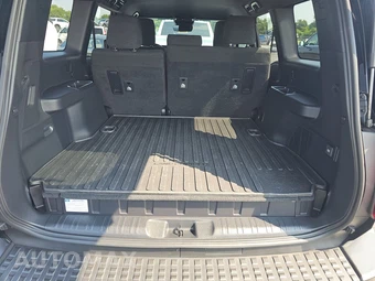 2025 Toyota Land Cruiser - miniatura 16