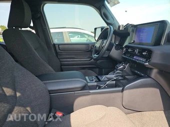 2025 Toyota Land Cruiser - miniatura 8