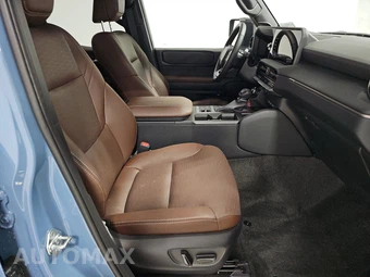 2025 Toyota Land Cruiser - miniatura 8