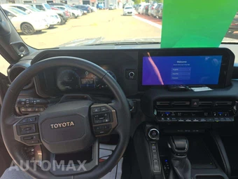 2025 Toyota Land Cruiser - miniatura 10