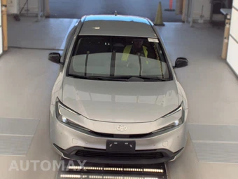 2025 Toyota Prius LE - miniatura 2