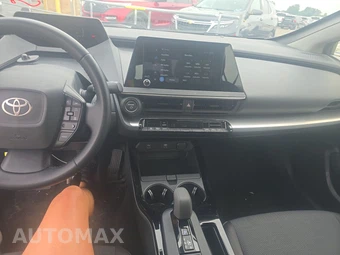 2025 Toyota Prius LE - miniatura 11