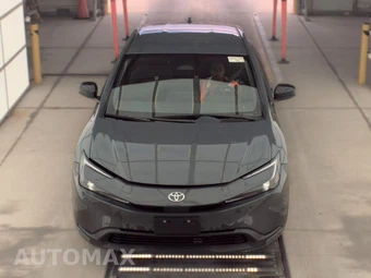 2025 Toyota Prius LE - miniatura 2