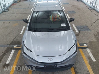 2025 Toyota Prius LE - miniatura 2
