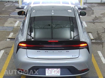 2025 Toyota Prius LE - miniatura 5