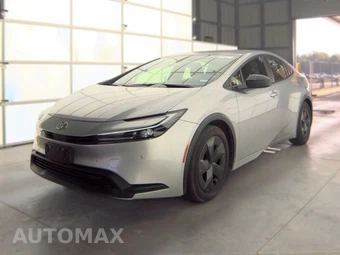 2025 Toyota Prius LE