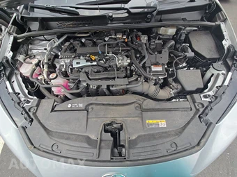2025 Toyota Prius LE - miniatura 15