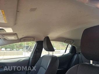 2025 Toyota Prius LE - miniatura 17