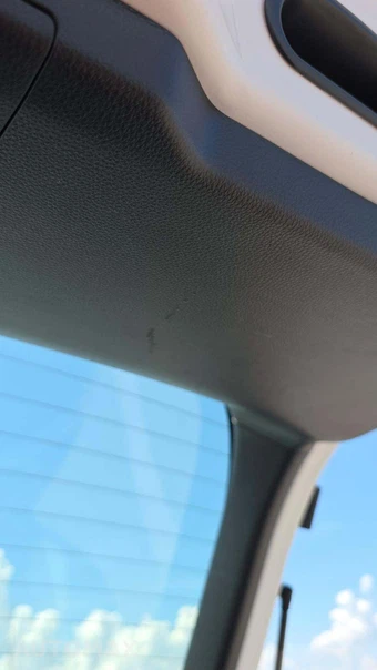 2025 Toyota Prius LE - miniatura 21