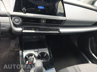 2025 Toyota Prius LE - miniatura 11