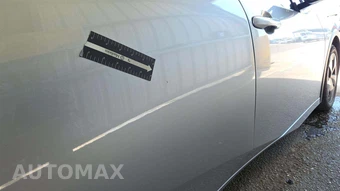 2025 Toyota Prius LE - miniatura 20